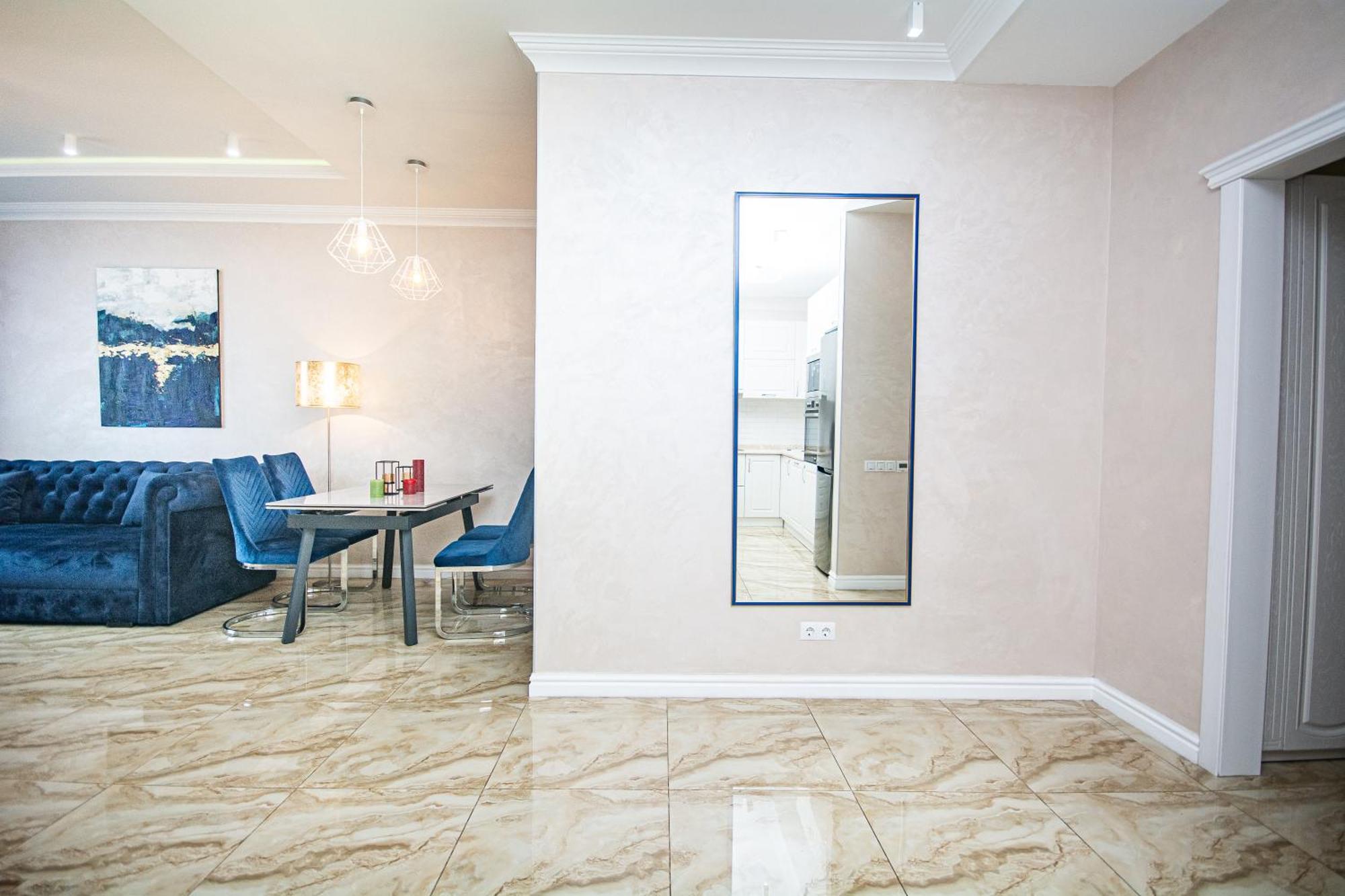 Appartamento Luxury For Business & Pleasure Royal 3 Kiev Esterno foto