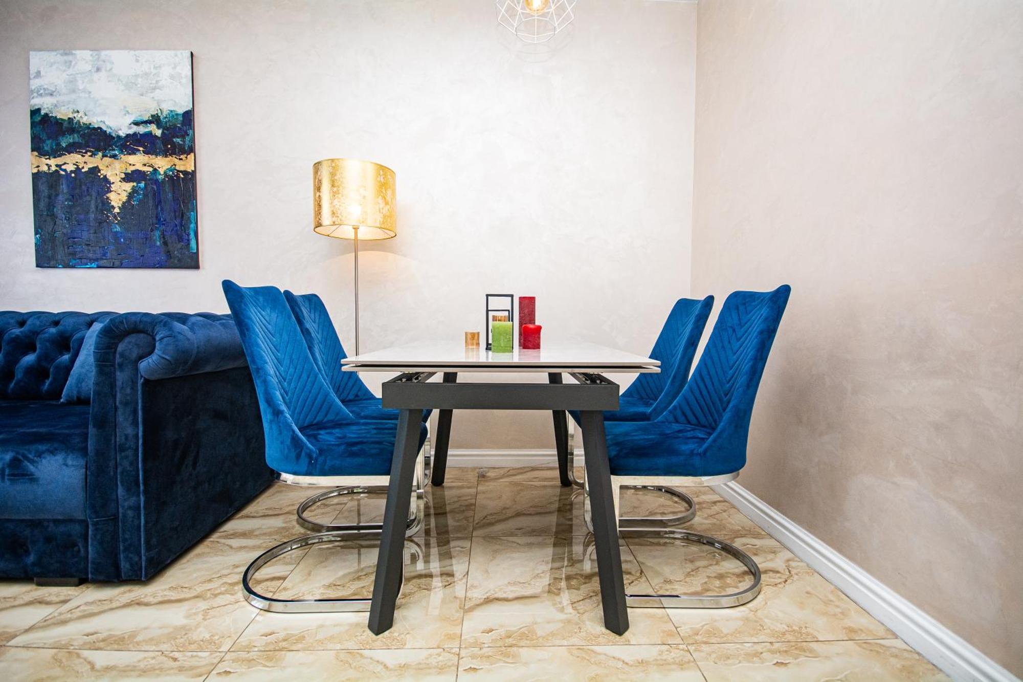 Appartamento Luxury For Business & Pleasure Royal 3 Kiev Esterno foto