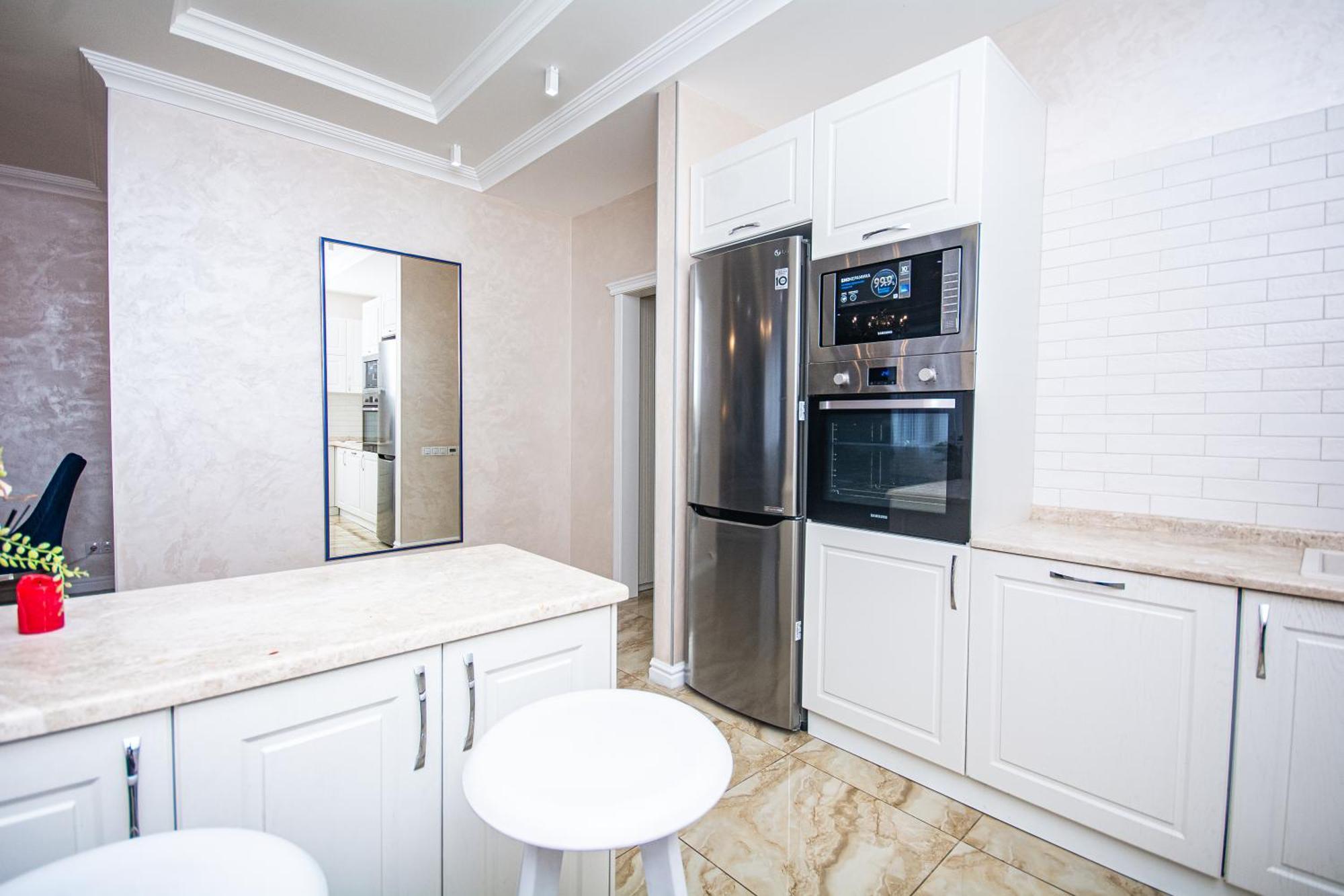 Appartamento Luxury For Business & Pleasure Royal 3 Kiev Esterno foto