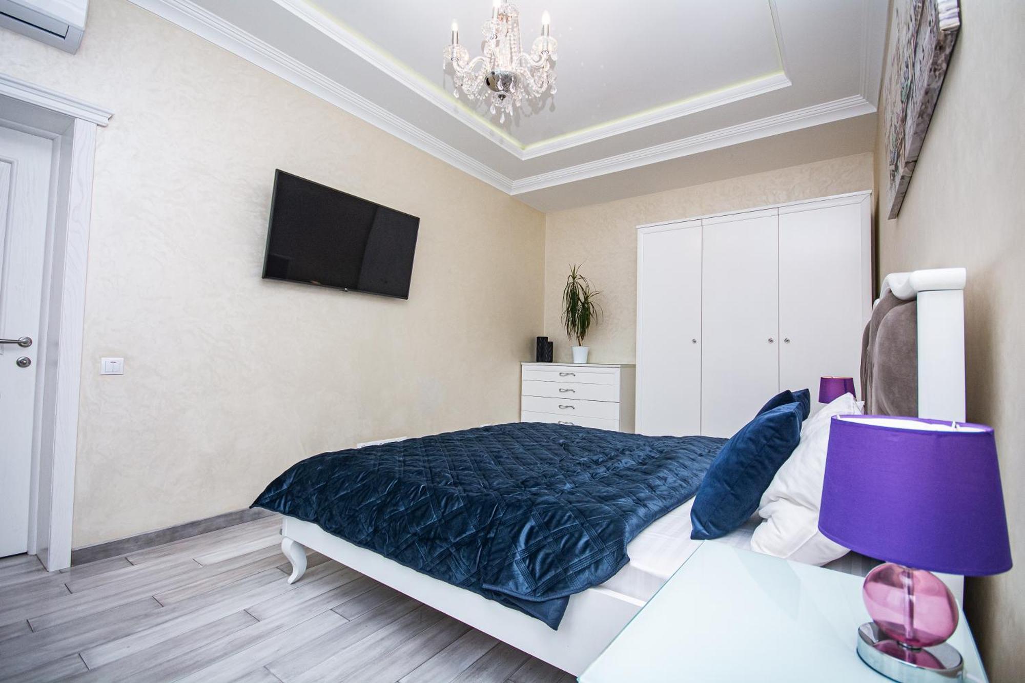 Appartamento Luxury For Business & Pleasure Royal 3 Kiev Esterno foto