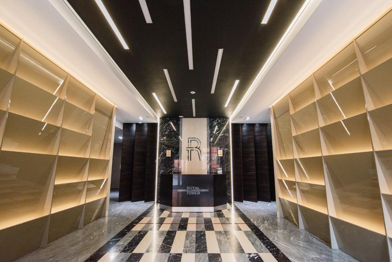 Appartamento Luxury For Business & Pleasure Royal 3 Kiev Esterno foto