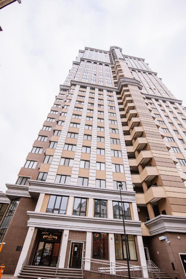 Appartamento Luxury For Business & Pleasure Royal 3 Kiev Esterno foto